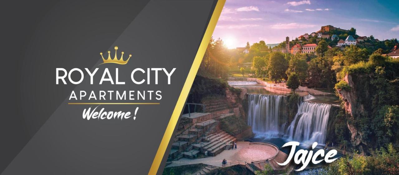 Royal City Apartments 亚伊采 外观 照片